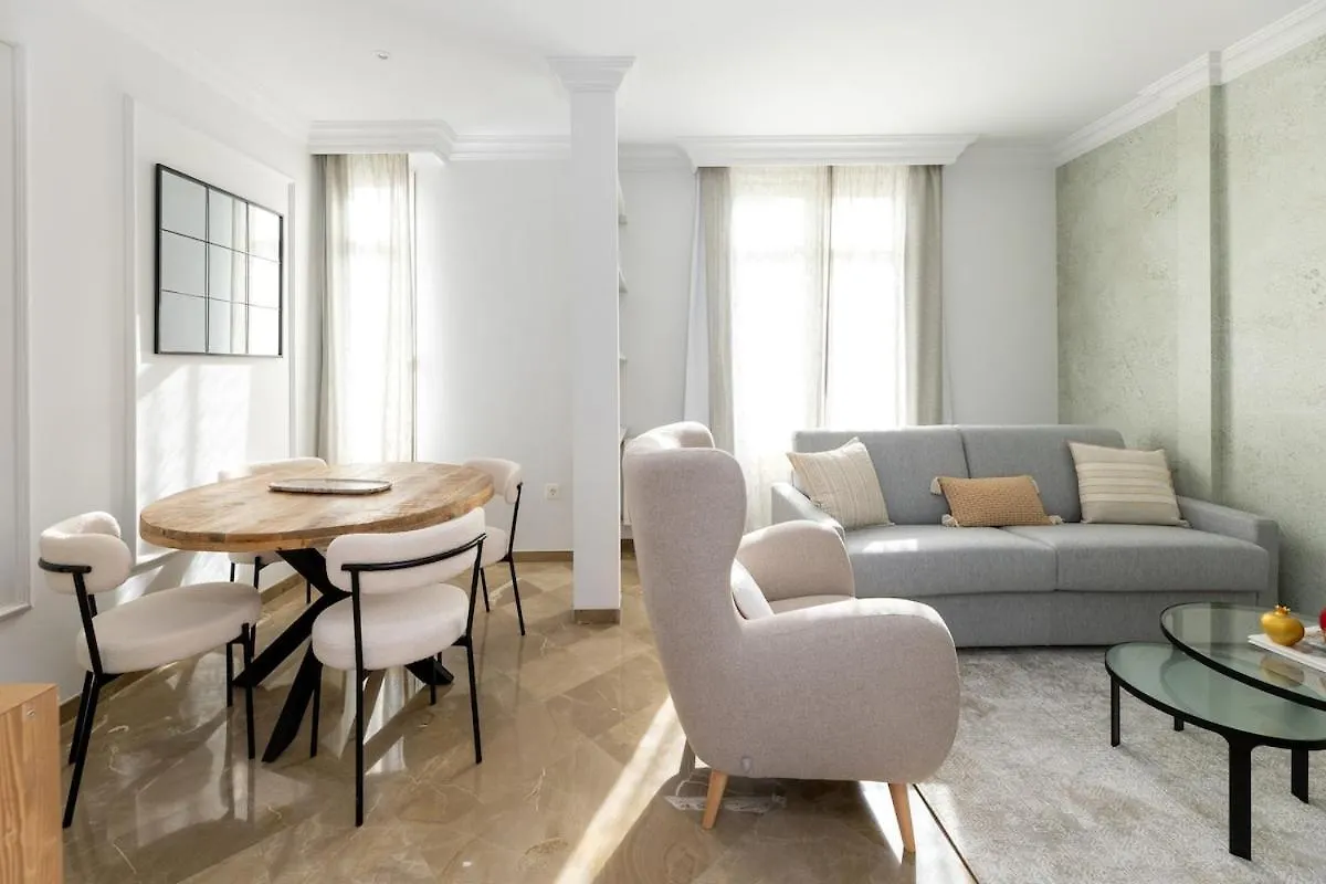 Apartamento Con Vistas En Gran Via De Granada Luxury Suites